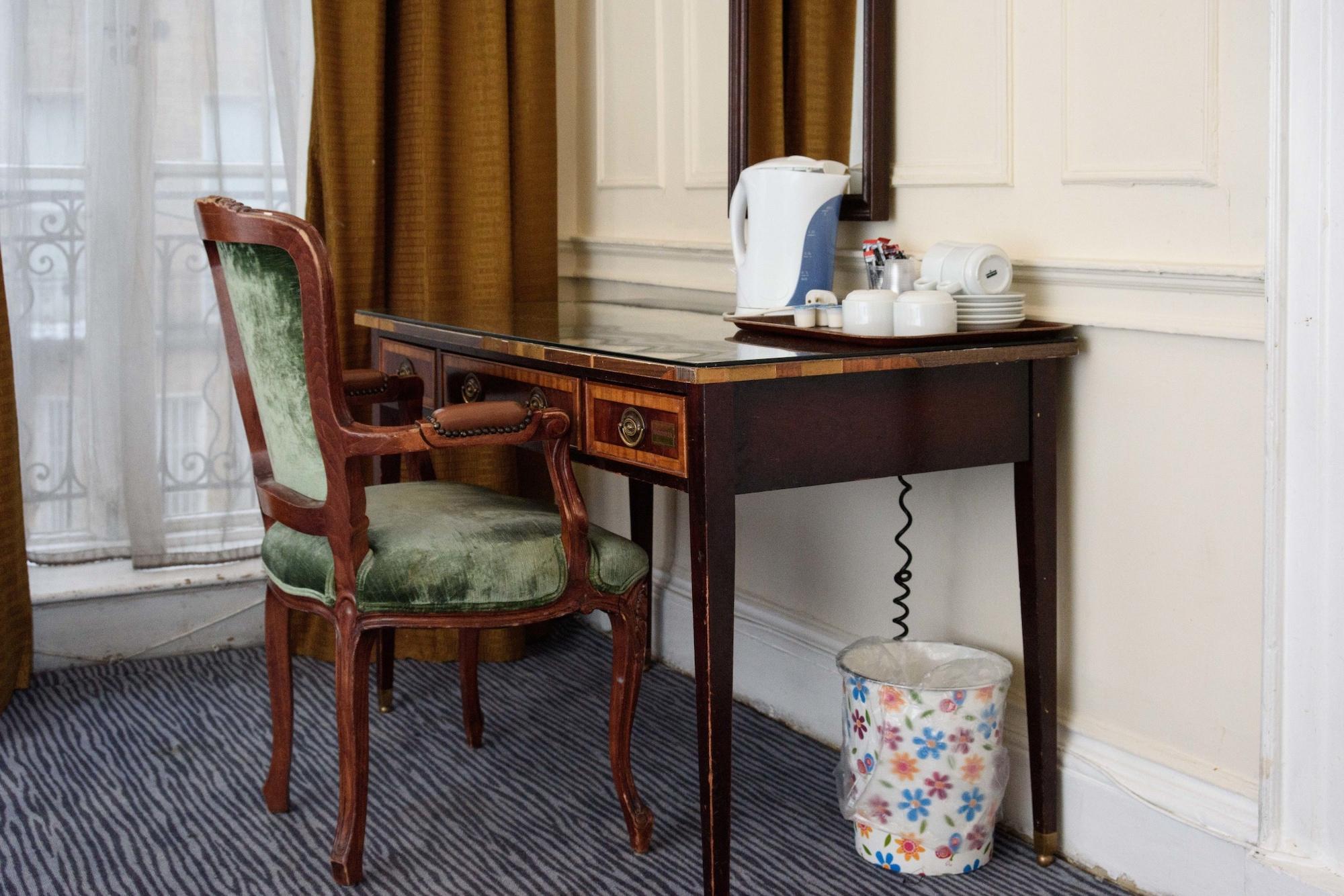 Rose Court Hotel London Bagian luar foto