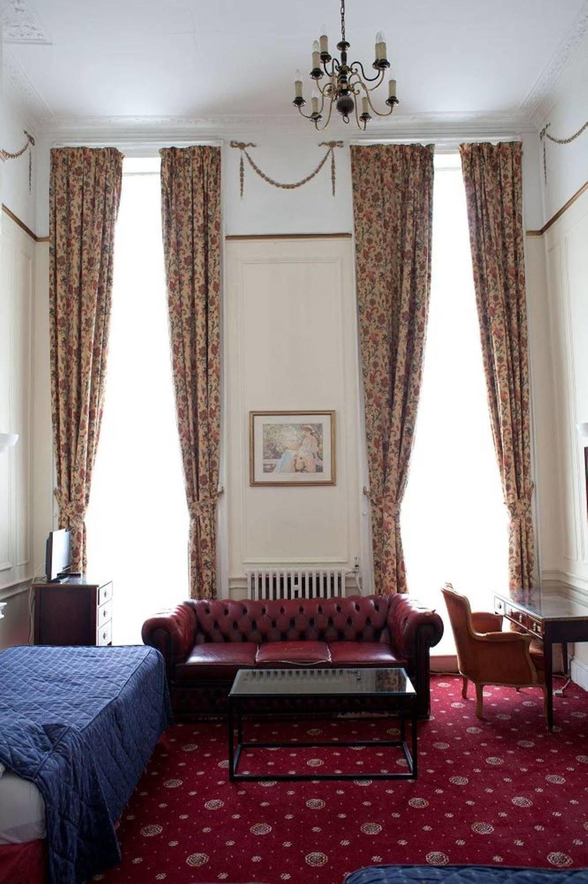 Rose Court Hotel London Bagian luar foto